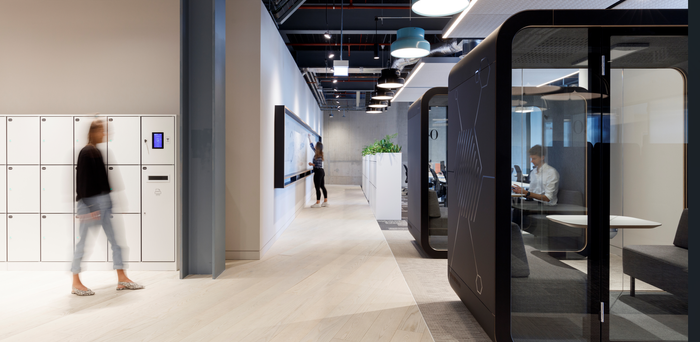 Simplicity Smart Lockers